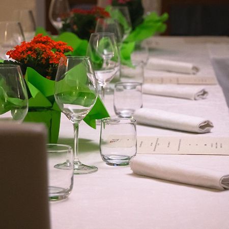 Castelnuovo  Agriturismo Cascina Reggio מראה חיצוני תמונה