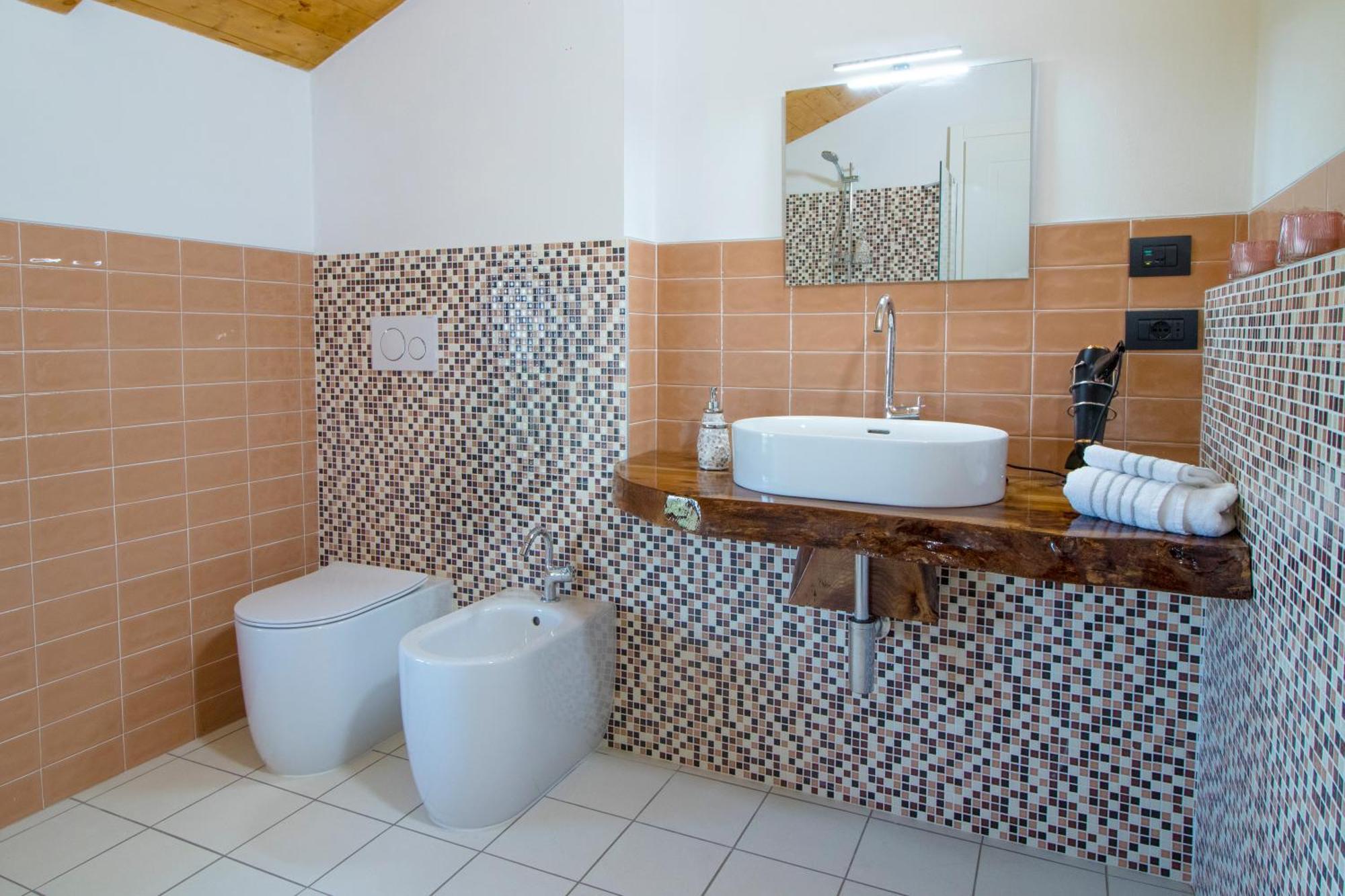 Castelnuovo  Agriturismo Cascina Reggio מראה חיצוני תמונה