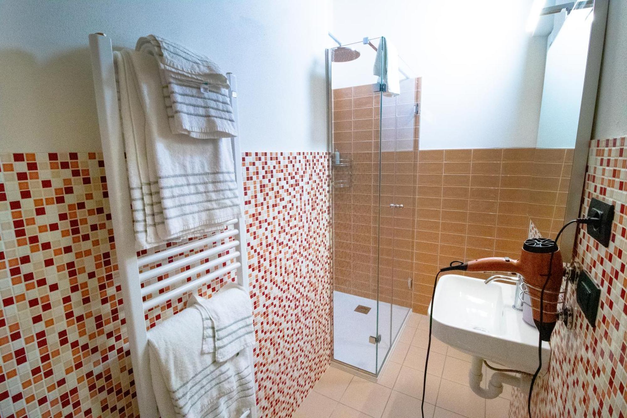 Castelnuovo  Agriturismo Cascina Reggio מראה חיצוני תמונה